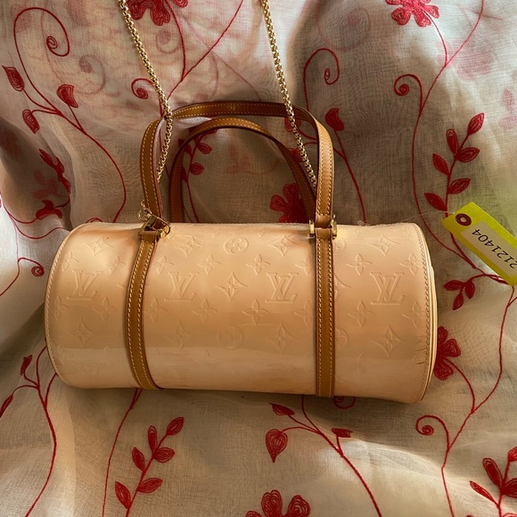 Authentic Louis Vuitton Bedford pink Vernis bag with charm - Picture 12 of 16